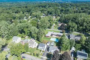 32 Elmwood Ave, Longmeadow, MA 01106 - Photo 9