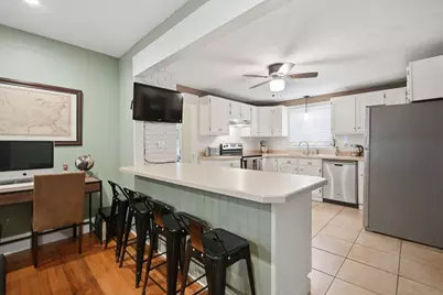 43 Corona St, Springfield, MA 01104 - Photo 17