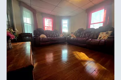 57 Wardwell #1, Lynn, MA 01902 - Photo 3