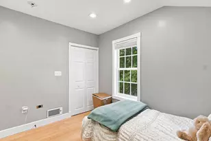 16 Wenham St, Danvers, MA 01923 - Photo 27