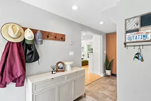 16 Wenham St, Danvers, MA 01923 - Photo 31