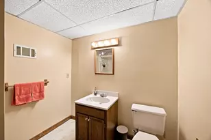54 Blueberry Ridge, Westfield, MA 01085 - Photo 41