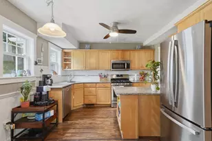 51 Fairmount Ave, Wakefield, MA 01880 - Photo 7