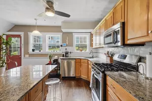 51 Fairmount Ave, Wakefield, MA 01880 - Photo 9