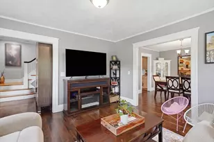 51 Fairmount Ave, Wakefield, MA 01880 - Photo 3