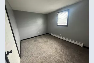 464 Bank St #5, Fall River, MA 02720 - Photo 11