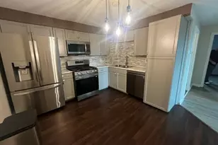 464 Bank St, Fall River, MA 02720 - Photo 3