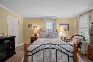 7 Virginia Rd, Worcester, MA 01602 - Photo 5
