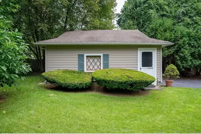 7 Virginia Rd, Worcester, MA 01602 - Photo 35