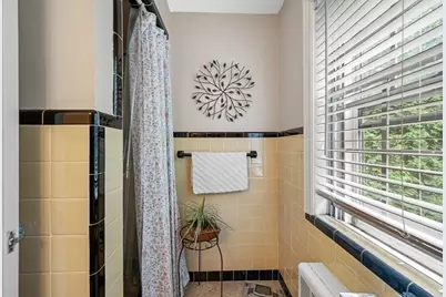7 Virginia Rd, Worcester, MA 01602 - Photo 25