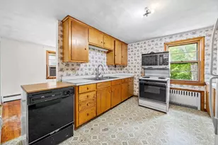 20 S Sycamore Knls, South Hadley, MA 01075 - Photo 11