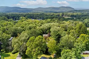 20 S Sycamore Knls, South Hadley, MA 01075 - Photo 3