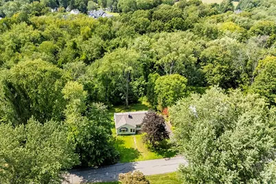 20 S Sycamore Knls, South Hadley, MA 01075 - Photo 37