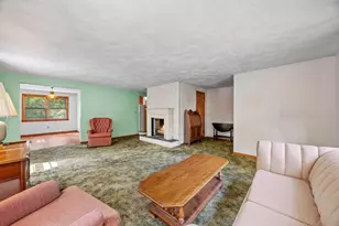 20 S Sycamore Knls, South Hadley, MA 01075 - Photo 9