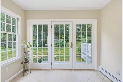 1804 Washington St, Holliston, MA 01746 - Photo 15