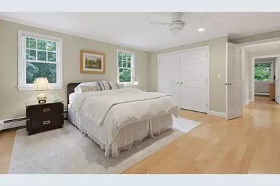 1804 Washington St, Holliston, MA 01746 - Photo 21
