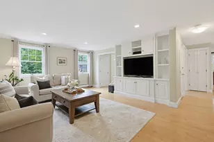1804 Washington St, Holliston, MA 01746 - Photo 3