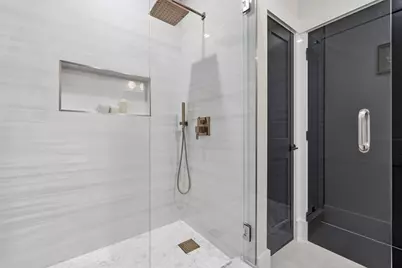 17 Holmes #1, Quincy, MA 02171 - Photo 17
