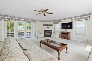 32 Hammersmith Dr, Saugus, MA 01906 - Photo 23