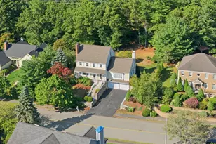 32 Hammersmith Dr, Saugus, MA 01906 - Photo 1