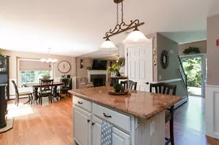 55 S Shore Dr, Sturbridge, MA 01566 - Photo 9
