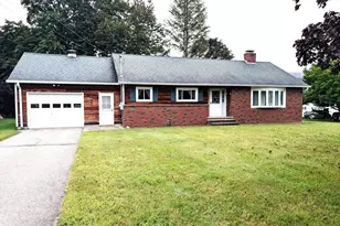 7 Allen St, West Brookfield, MA 01585 - Photo 1