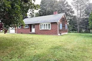 7 Allen St, West Brookfield, MA 01585 - Photo 5