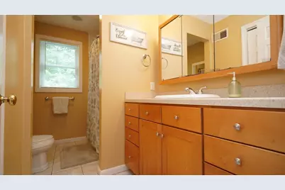 660 Thacher #14-02, Attleboro, MA 02703 - Photo 21