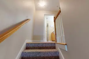 660 Thacher, Attleboro, MA 02703 - Photo 15