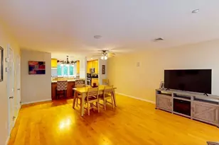 660 Thacher, Attleboro, MA 02703 - Photo 5