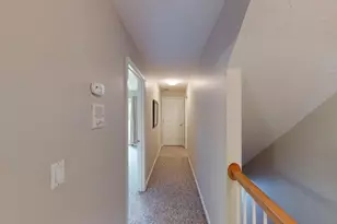 660 Thacher, Attleboro, MA 02703 - Photo 23