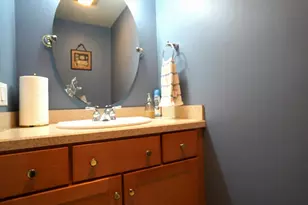660 Thacher, Attleboro, MA 02703 - Photo 13
