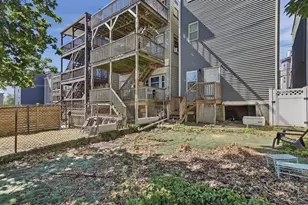 502 Sumner St, Boston, MA 02128 - Photo 13