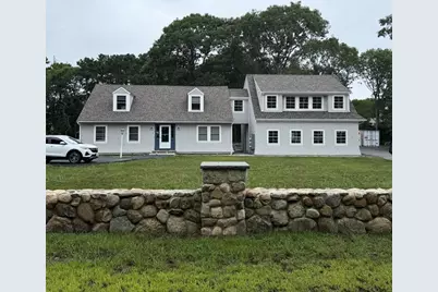 4 Edgerton Dr, Falmouth, MA 02556 - Photo 3