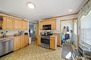153 Randolph St, Abington, MA 02351 - Photo 23