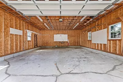 1 Freeman Ave, Webster, MA 01570 - Photo 23