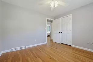 8 Pontiac Rd, Walpole, MA 02081 - Photo 23