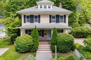 21 Oak St, Plymouth, MA 02360 - Photo 1