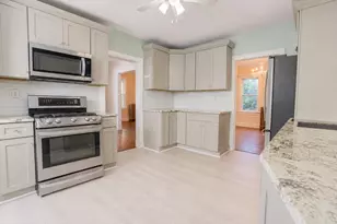 21 Oak St, Plymouth, MA 02360 - Photo 15
