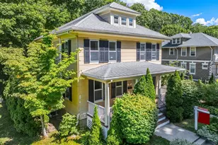 21 Oak St, Plymouth, MA 02360 - Photo 3