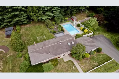 14 Sunset Dr, Montague, MA 01376 - Photo 9