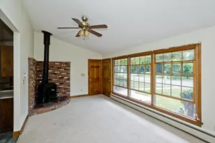 14 Sunset Dr, Montague, MA 01376 - Photo 11