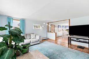 53 Evergreen St, Saugus, MA 01906 - Photo 13