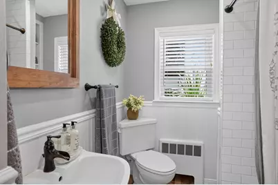 18 Ellis St, Woburn, MA 01801 - Photo 23