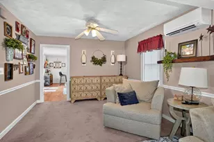 18 Ellis St, Woburn, MA 01801 - Photo 19