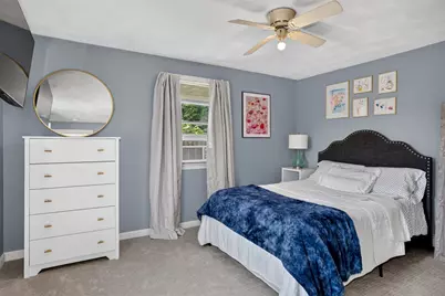 18 Ellis St, Woburn, MA 01801 - Photo 27