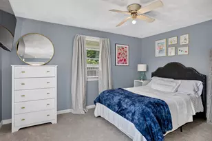 18 Ellis St, Woburn, MA 01801 - Photo 27