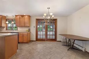 8 Beechwood Dr, Rutland, MA 01543 - Photo 7