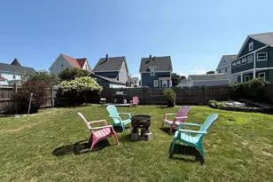7 Pembroke St, Medford, MA 02155 - Photo 37