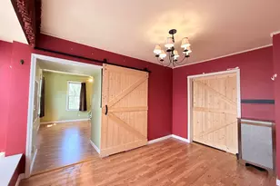 7 Pembroke St, Medford, MA 02155 - Photo 9